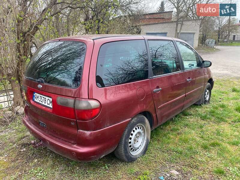 Минивэн Ford Galaxy 1999 в Луцке