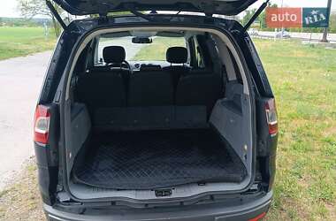 Минивэн Ford Galaxy 2007 в 