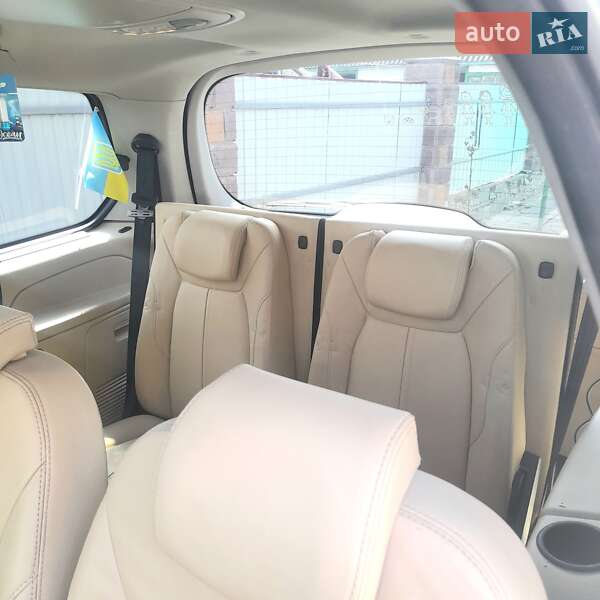 Минивэн Ford Galaxy 2011 в Житомире