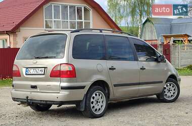 Минивэн Ford Galaxy 2002 в 