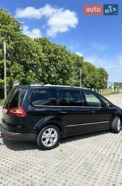 Минивэн Ford Galaxy 2013 в 