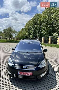 Минивэн Ford Galaxy 2013 в 