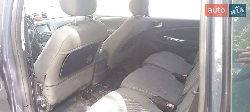 Минивэн Ford Galaxy 2013 в Измаиле