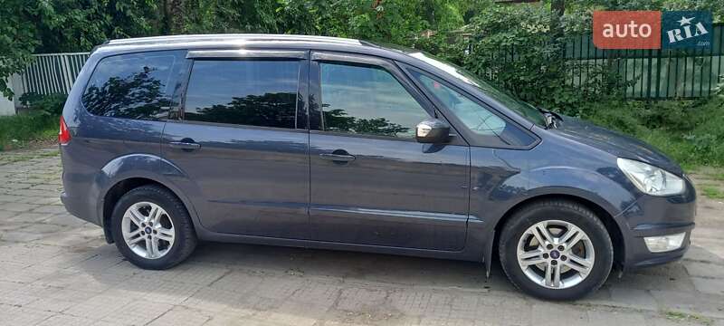 Минивэн Ford Galaxy 2013 в Измаиле