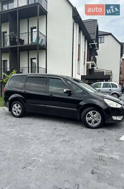 Минивэн Ford Galaxy 2008 в 