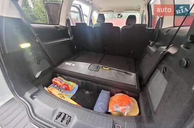 Минивэн Ford Galaxy 2015 в 