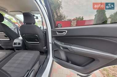 Минивэн Ford Galaxy 2015 в 