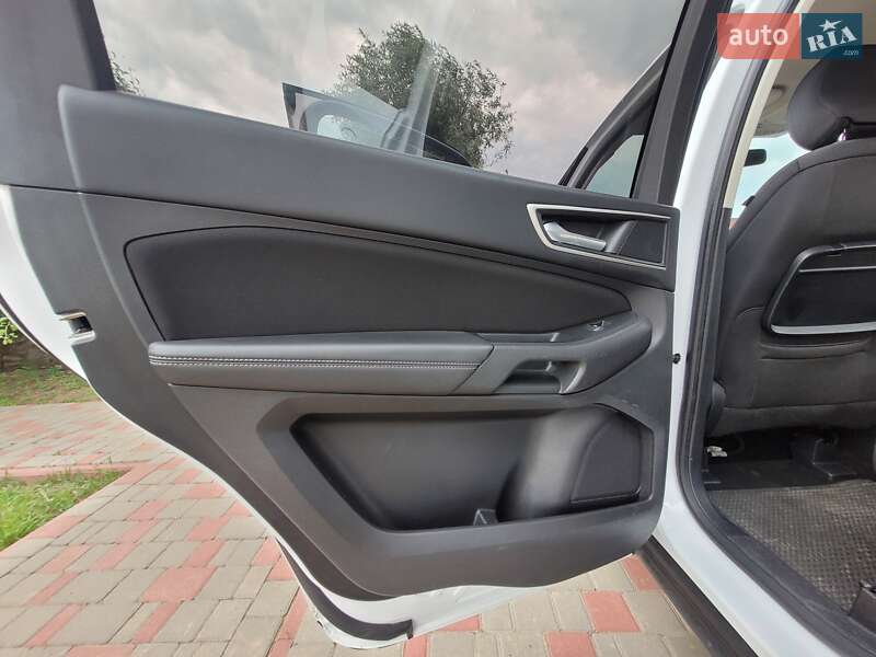 Минивэн Ford Galaxy 2015 в Новоднестровске фото 29 Минивэн Ford Galaxy 2015 в Новоднестровске