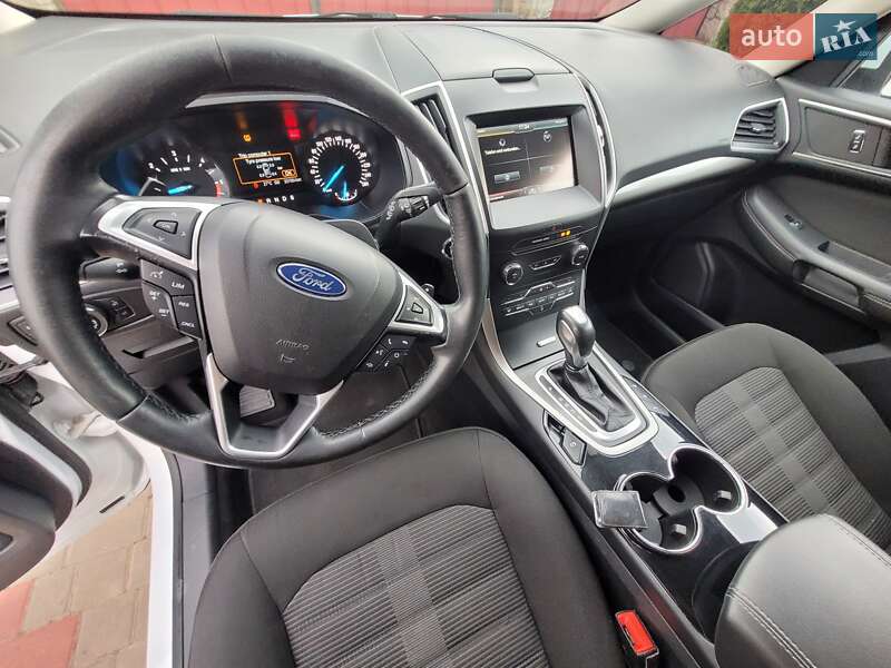 Минивэн Ford Galaxy 2015 в Новоднестровске фото 51 Минивэн Ford Galaxy 2015 в Новоднестровске