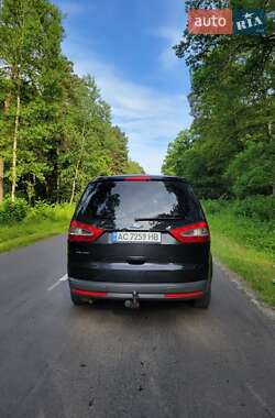 Минивэн Ford Galaxy 2007 в 