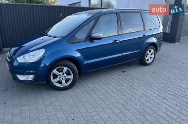 Минивэн Ford Galaxy 2006 в 