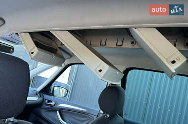 Минивэн Ford Galaxy 2006 в 