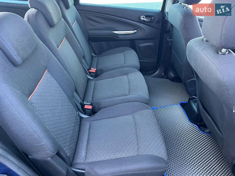 Минивэн Ford Galaxy 2006 в Любомле