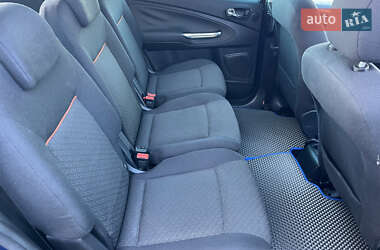 Минивэн Ford Galaxy 2006 в 