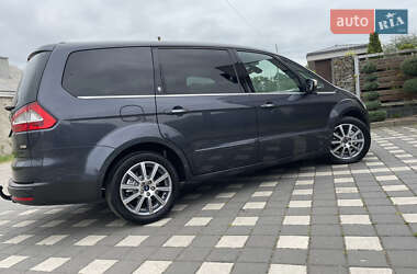 Минивэн Ford Galaxy 2010 в 