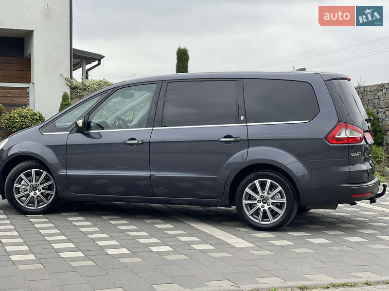 Минивэн Ford Galaxy 2010 в Стрые