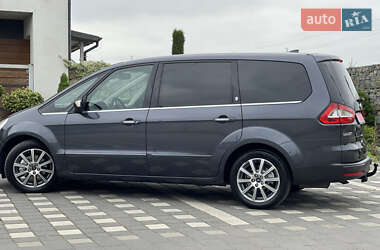 Минивэн Ford Galaxy 2010 в 