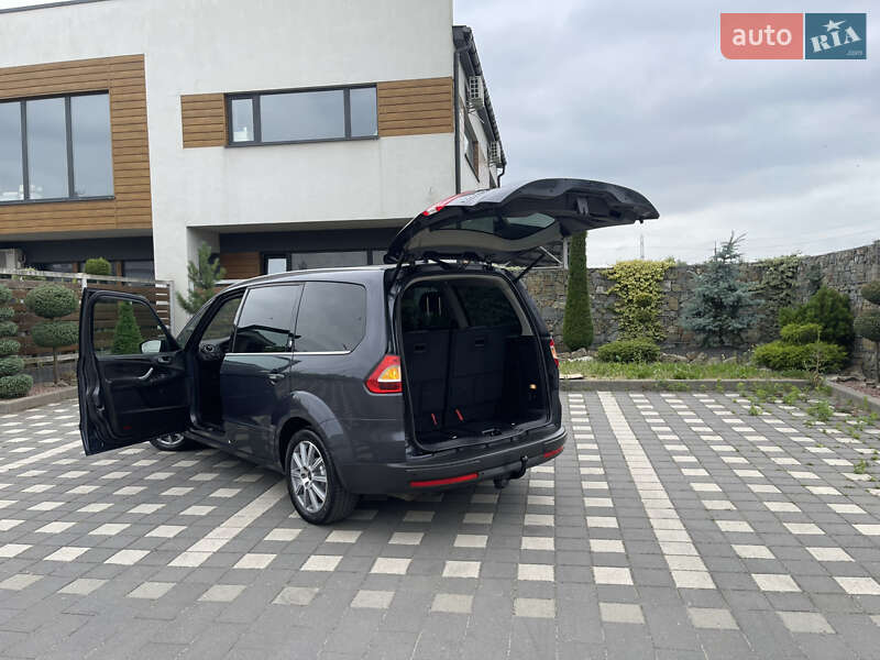 Минивэн Ford Galaxy 2010 в Стрые