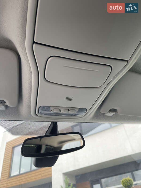 Минивэн Ford Galaxy 2010 в Стрые