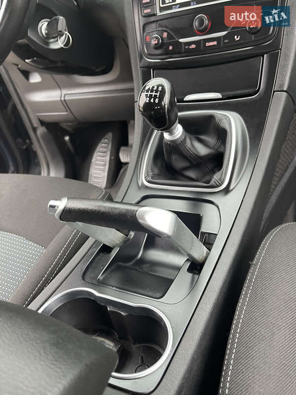 Минивэн Ford Galaxy 2014 в Стрые