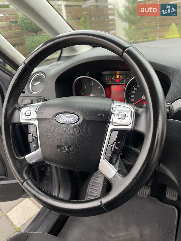 Минивэн Ford Galaxy 2014 в Стрые