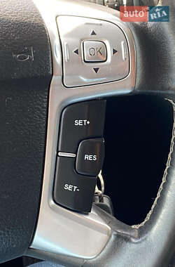 Мінівен Ford Galaxy 2013 в 