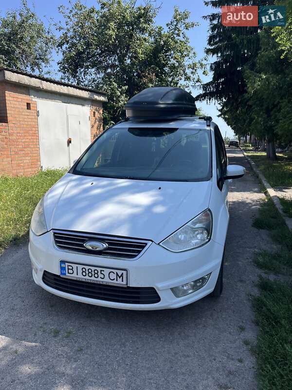 Мінівен Ford Galaxy 2010 в Лубнах
