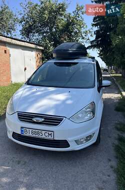 Минивэн Ford Galaxy 2010 в 