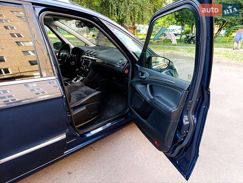 Минивэн Ford Galaxy 2010 в Ивано-Франковске