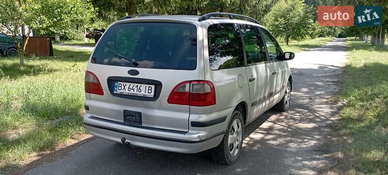 Мінівен Ford Galaxy 2001 в Шепетівці