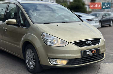 Минивэн Ford Galaxy 2006 в 