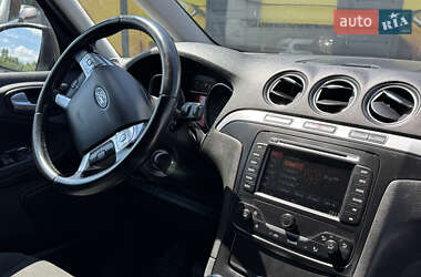 Минивэн Ford Galaxy 2014 в 