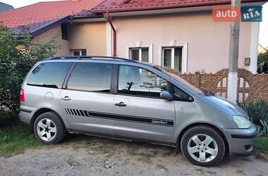 Минивэн Ford Galaxy 2003 в 