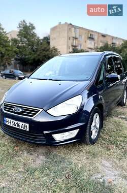 Минивэн Ford Galaxy 2013 в 