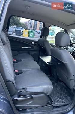 Минивэн Ford Galaxy 2013 в 