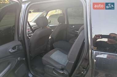 Минивэн Ford Galaxy 2011 в 