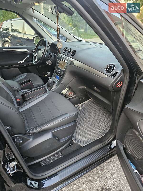 Минивэн Ford Galaxy 2014 в Виннице