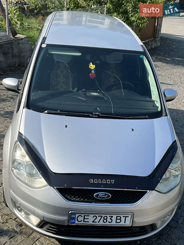 Минивэн Ford Galaxy 2009 в Черновцах