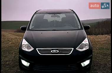 Минивэн Ford Galaxy 2010 в 