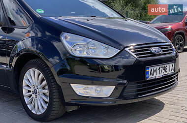 Минивэн Ford Galaxy 2013 в 