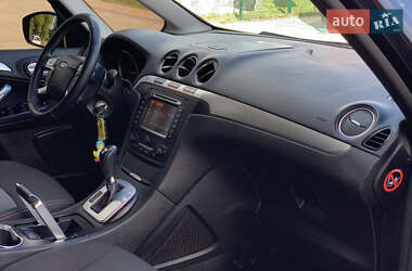 Минивэн Ford Galaxy 2013 в 