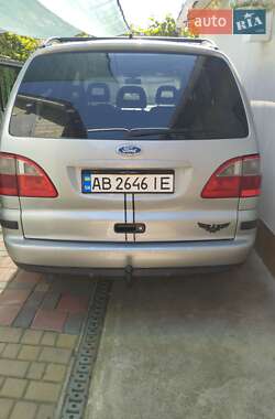 Минивэн Ford Galaxy 2002 в 