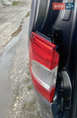 Минивэн Ford Galaxy 2011 в 