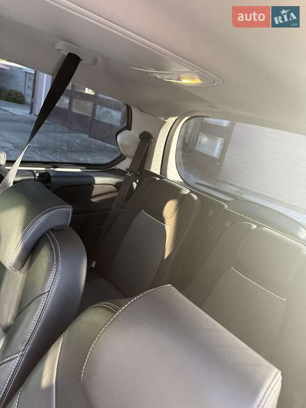 Минивэн Ford Galaxy 2014 в Львове
