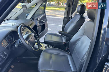 Минивэн Ford Galaxy 2010 в 