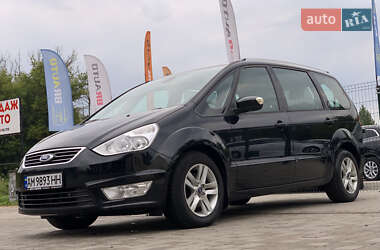 Минивэн Ford Galaxy 2010 в 