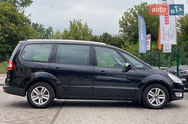 Минивэн Ford Galaxy 2010 в 
