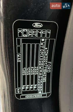 Минивэн Ford Galaxy 2010 в 