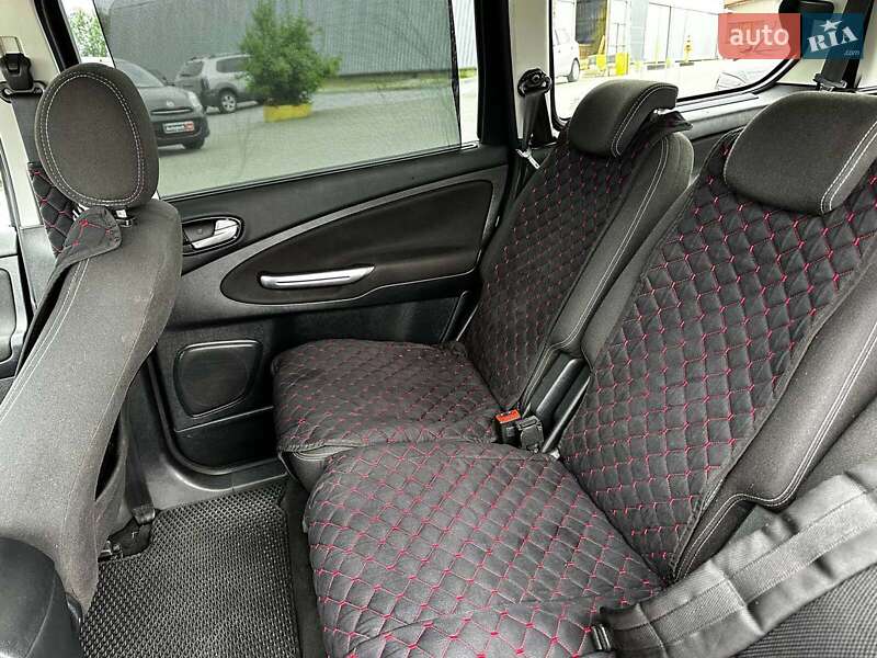 Минивэн Ford Galaxy 2010 в Львове фото 25 Минивэн Ford Galaxy 2010 в Львове