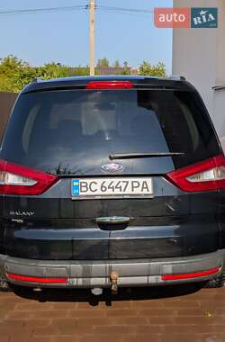 Минивэн Ford Galaxy 2013 в 